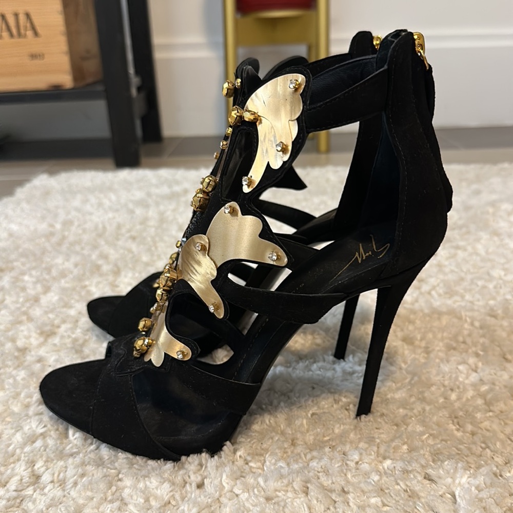 Giuseppe Zanotti Black and Gold Embellished Cutout Sandals - Picture 3 of 7